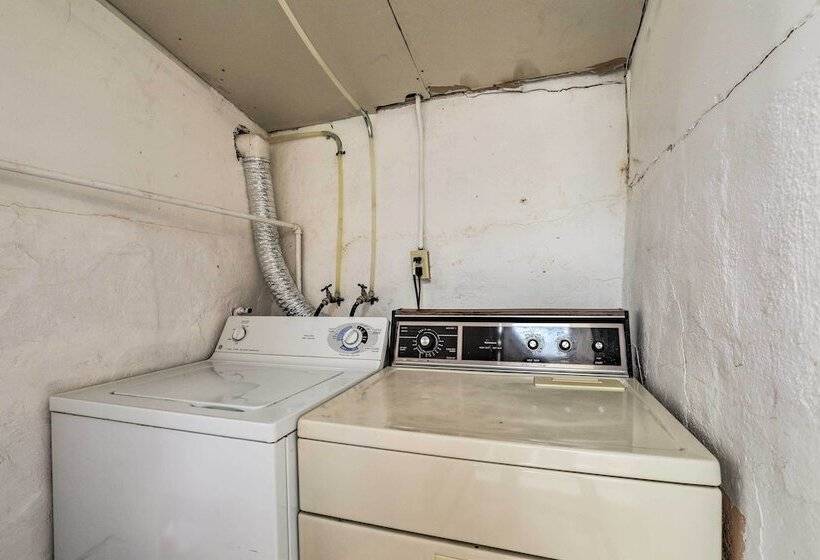 Home W/ Gas Grill   Walk To Bisbee Brewing Co