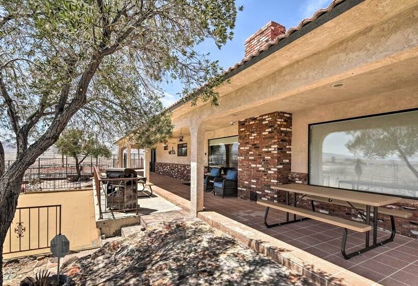 Bullhead City Home W/ Private Pool, Hot Tub & View