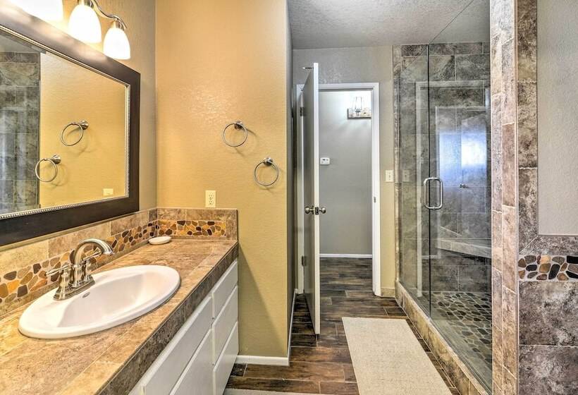 Bullhead City Home W/ Private Pool, Hot Tub & View