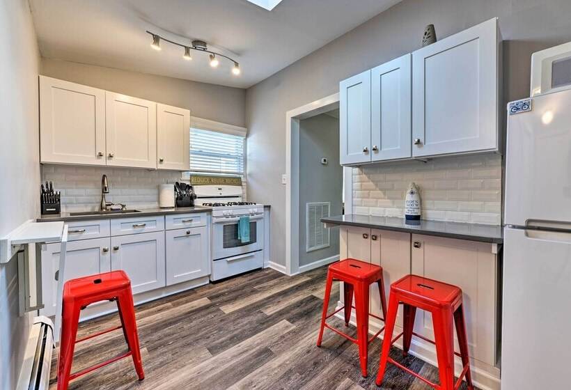 Gulf Coast Cottage   Walk To Beach & Boardwalk!