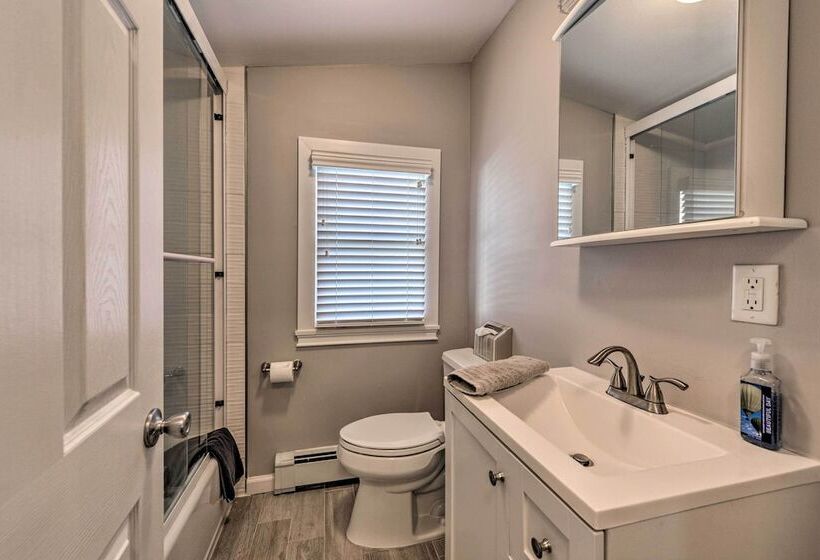 Gulf Coast Cottage   Walk To Beach & Boardwalk!