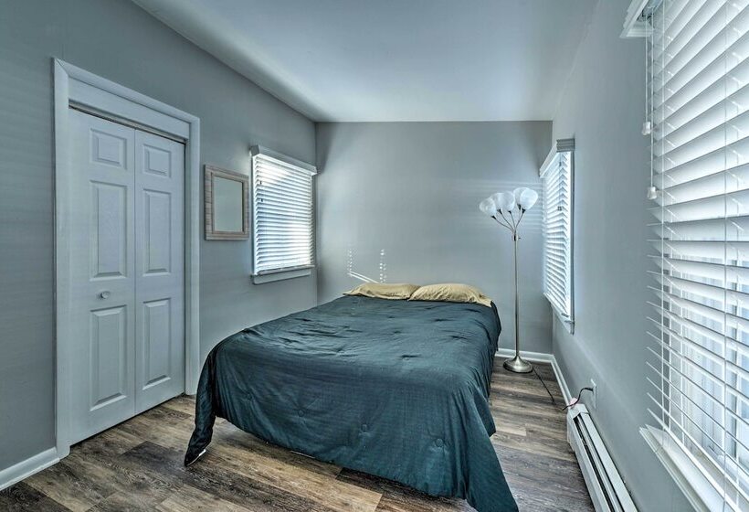 Gulf Coast Cottage   Walk To Beach & Boardwalk!