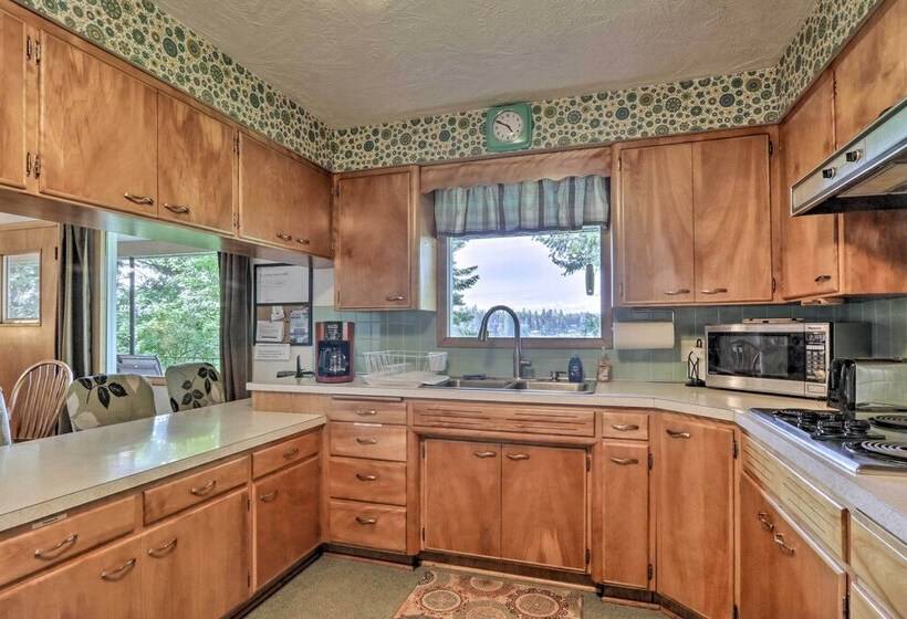 Honeysuckle On Hayden  Lakefront Home W/ Dock!