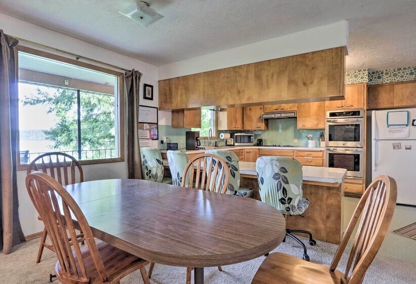 Honeysuckle On Hayden  Lakefront Home W/ Dock!