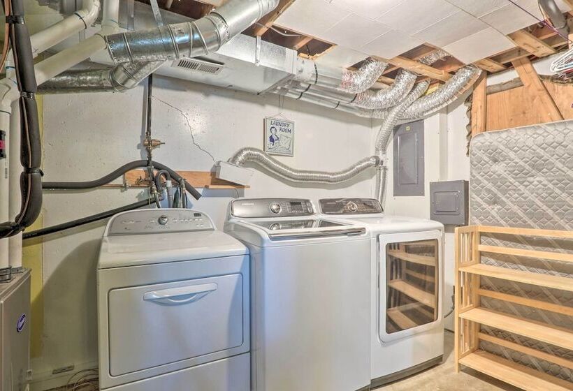 Honeysuckle On Hayden  Lakefront Home W/ Dock!