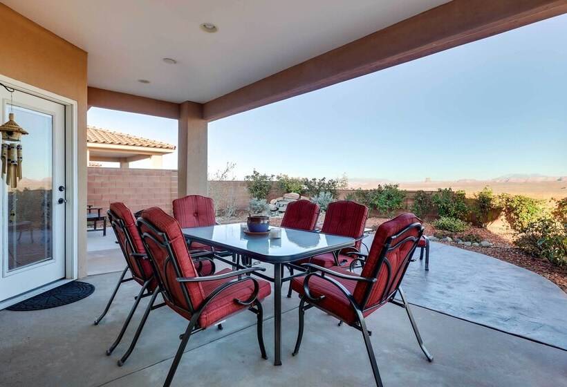 Horseshoe Bend Retreat: Fire Pit & Mountain Views!