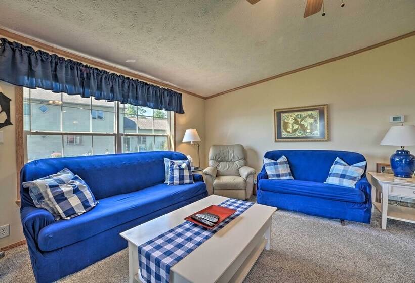 Houghton Lake House W/fire Pit   2 Mi To Trails!