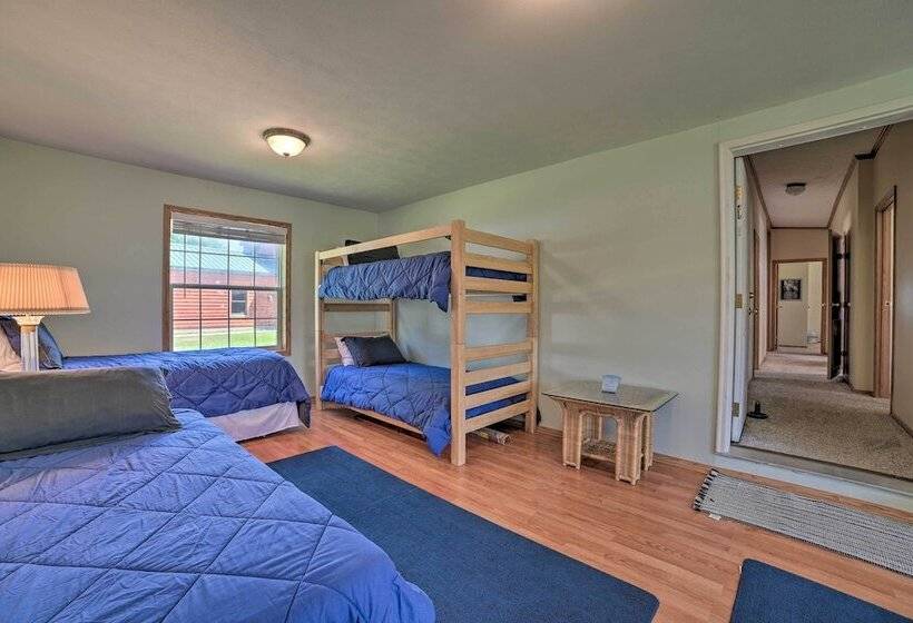 Houghton Lake House W/fire Pit   2 Mi To Trails!