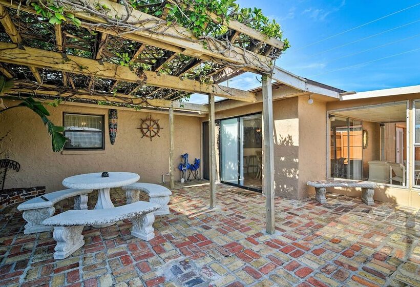 Hudson Home W/ Boat Dock: Walk To Gulf Of Mexico!