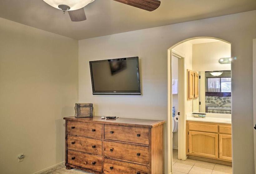 Idyllic Yuma Home W/ Mtn Views   Near Golfing