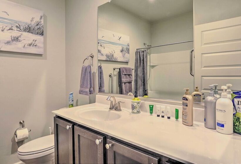 Inviting Sahuarita Home < 5 Mi To Lake Park!