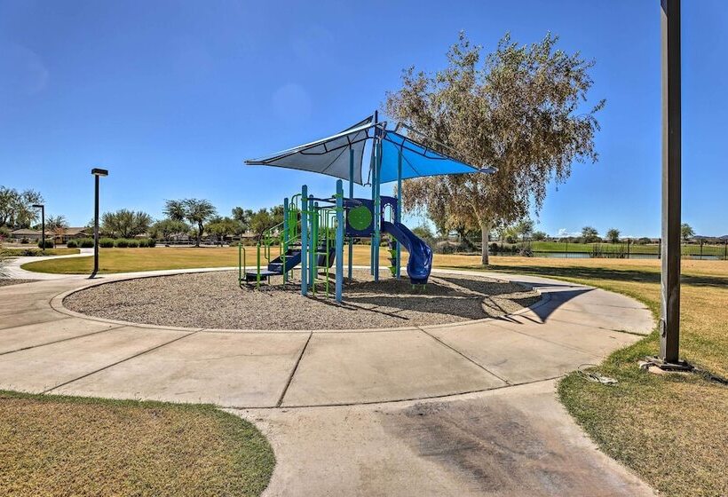 San Tan Valley Home W/ Pool Access & Golf View!