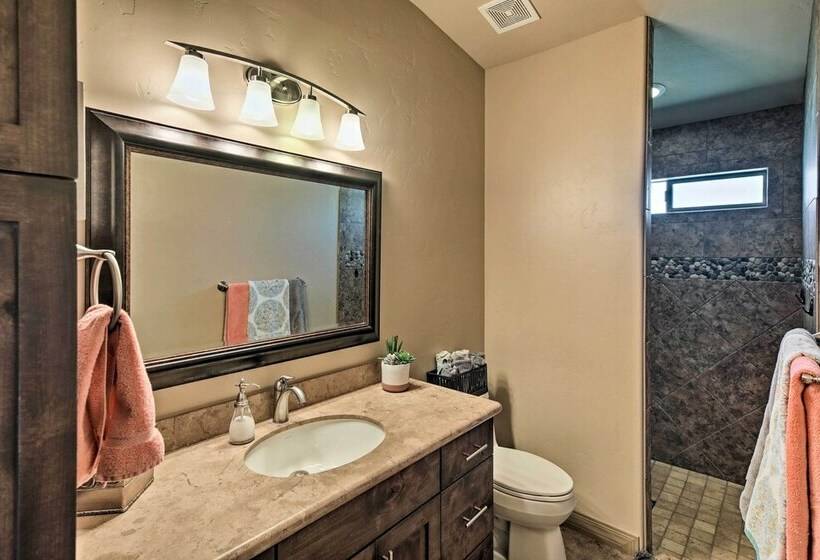 Lake Havasu Home W/pool, Hot Tub & Lake Views