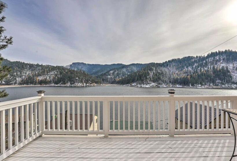 Lake Loon  Hillside  Cottage W/ Private Deck!