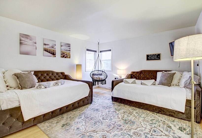 Hot Tub & Dock: Lake Ozark Vacation Home!