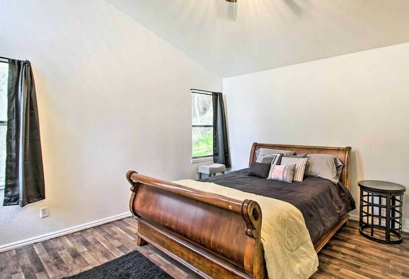 Lake View Home W/ Grill: Hike, Boat, Relax!