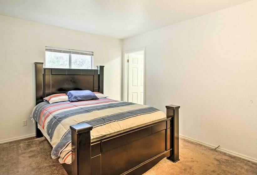 Lake View Home W/ Grill: Hike, Boat, Relax!