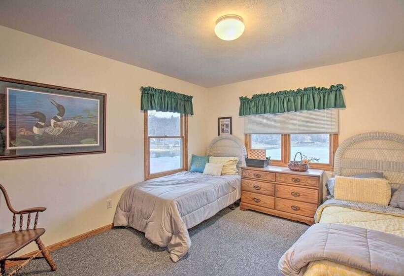 Lakefront Newaygo Home   Private Dock, Kayaks