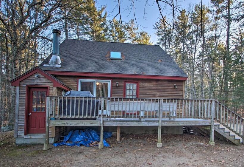 Lakeview Forest Cabin W/ Deck < 1/2 Mile To Beach!