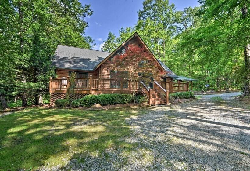 Sapphire Log Cabin W/ Wraparound Deck + Fire Pit!