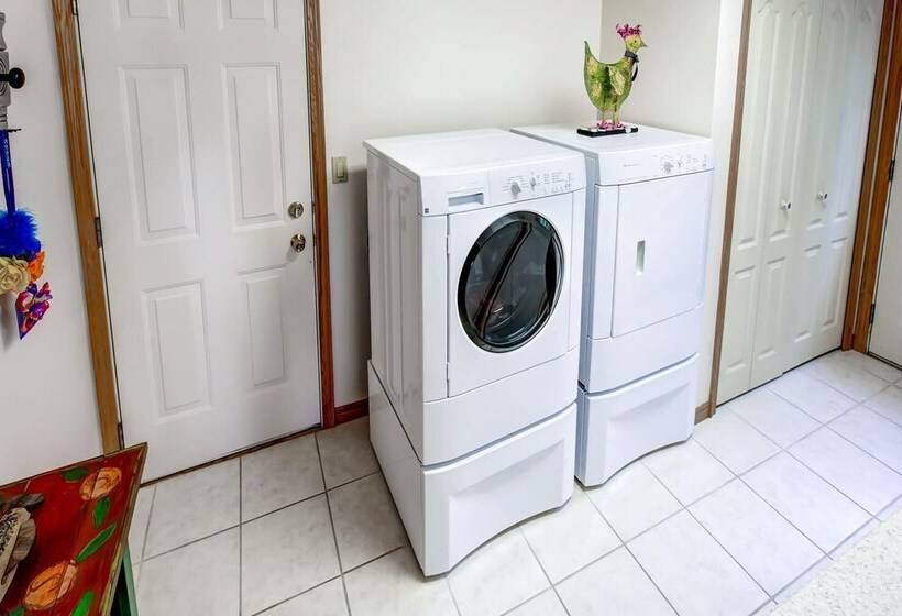 Lavish Charlevoix Home On Lake Michigan, Fire Pit