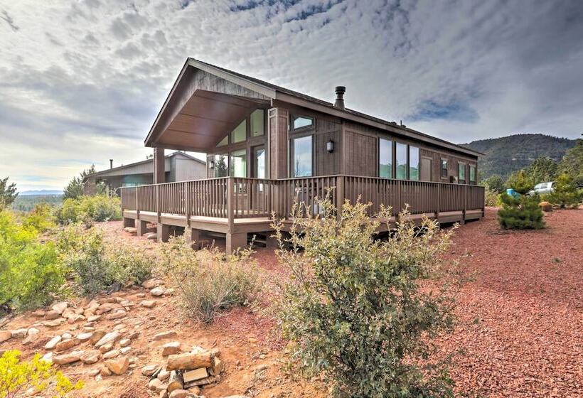 Hot Tub, Deck & Mtn View: Lavish Cabin In Pine!