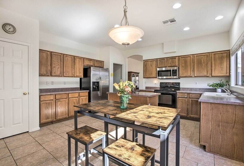 Litchfield Park Home W/ Private Patio & Yard!