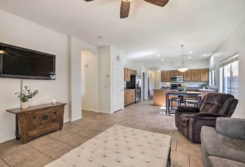 Litchfield Park Home W/ Private Patio & Yard!