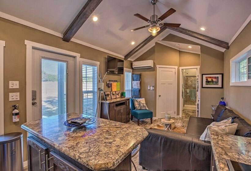 Little Lucky Star  W/ Pond, Boat & Pasture View!