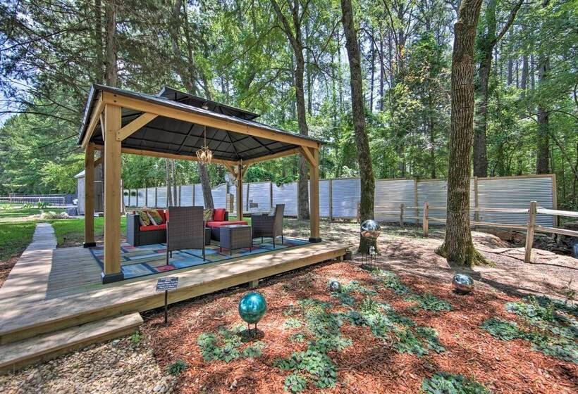 Little Lucky Star  W/ Pond, Boat & Pasture View!