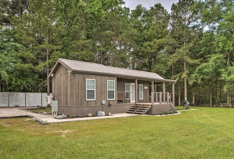 Little Lucky Star  W/ Pond, Boat & Pasture View!