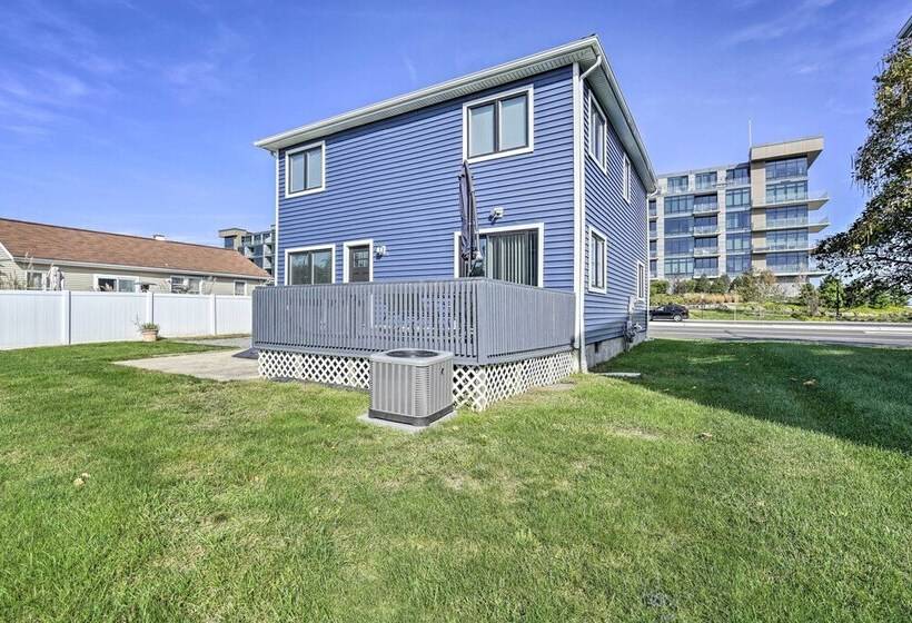 Long Branch Getaway: Grill, 1 Block To Beach!