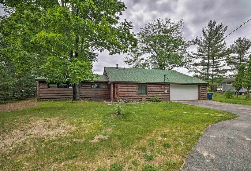 13 Mi To Downtown: Quiet Lakefront Cottage