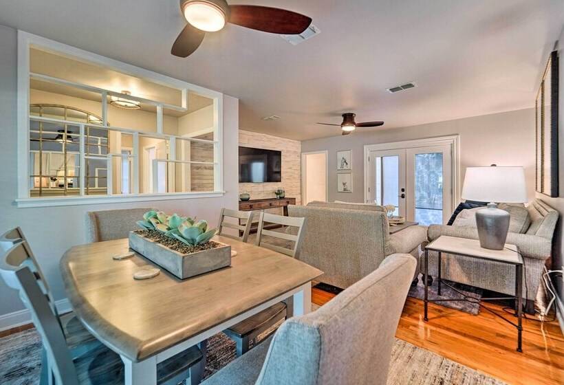 Lovely Lubbock Home W/ Furnished Deck & Grill