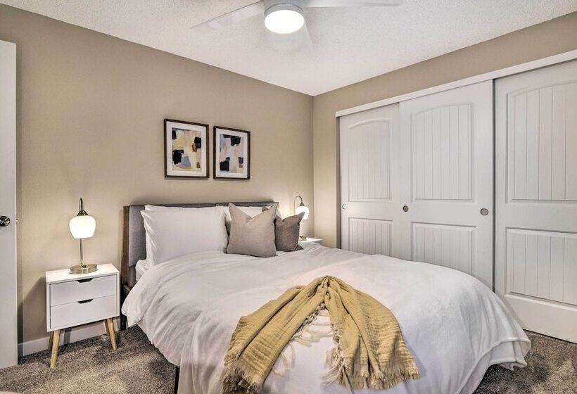 Lovely Vancouver Retreat W/ Home Gym!