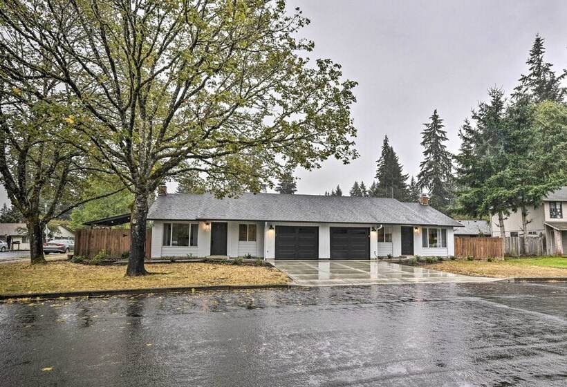 Lovely Vancouver Retreat W/ Home Gym!