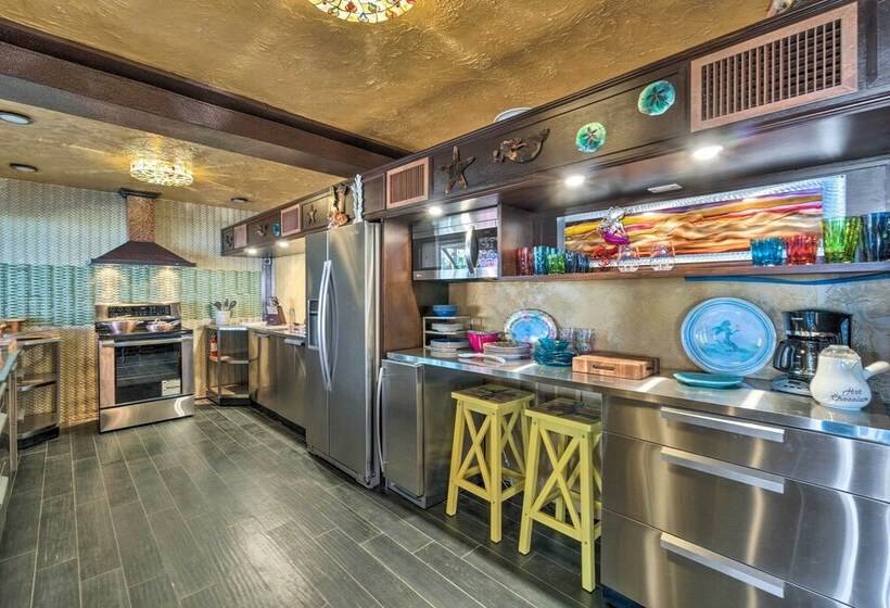 Beachfront Home On Gulf Of Mexico W/ Indoor Pool