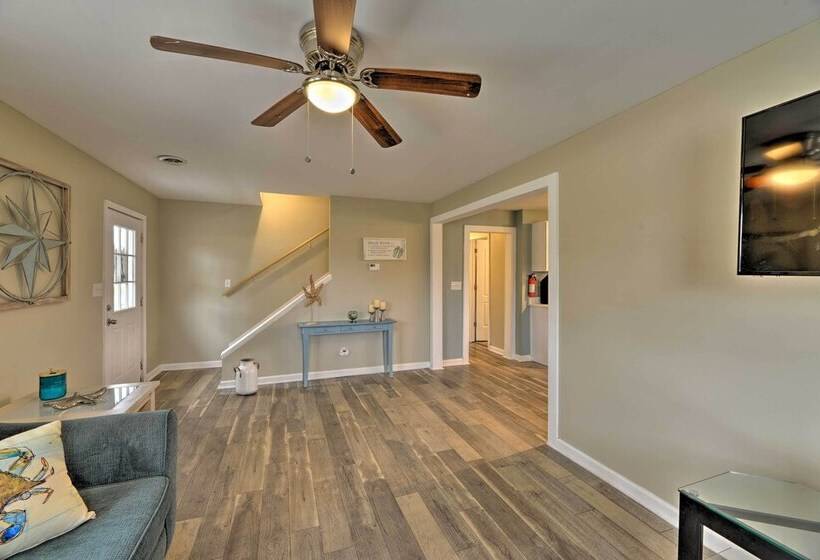 Luxe  Cozy Crab Shack  W/ Porch In Indian Beach!