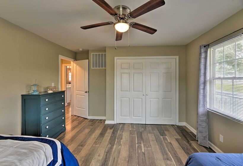 Luxe  Cozy Crab Shack  W/ Porch In Indian Beach!