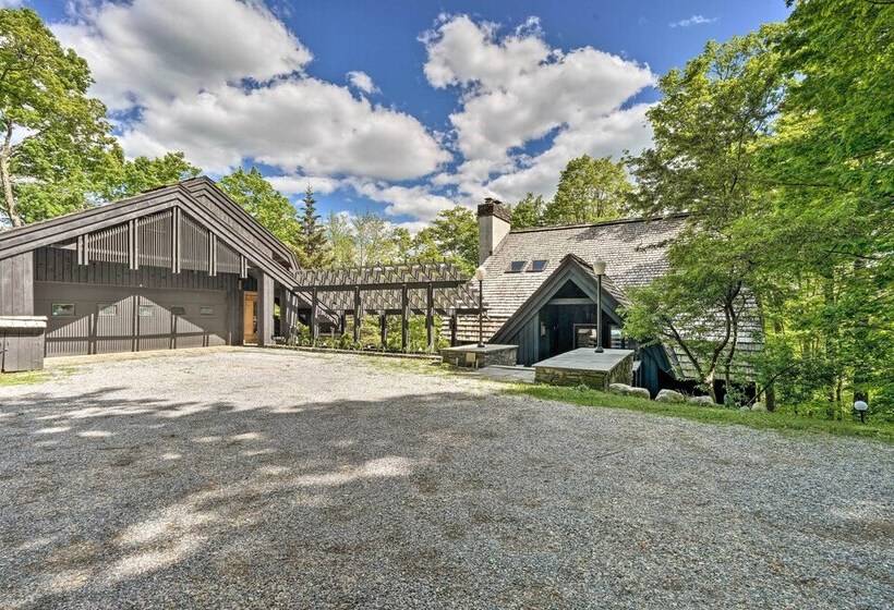 Luxe Plymouth Chalet W/ Indoor Pool & 3 Decks!