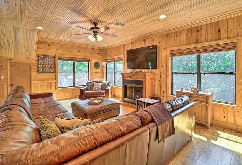 10 Mi To Grandfather Mountain:  Wolfe Creek Cabin