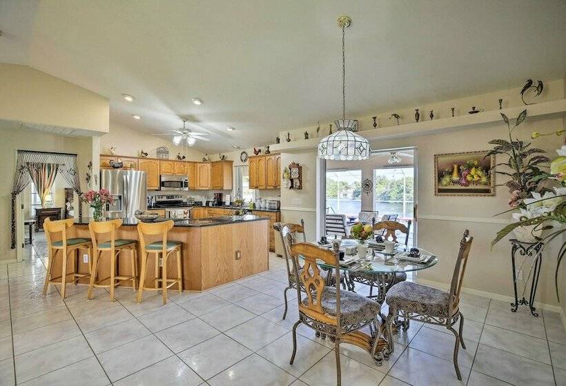 Luxury Cape Coral Home W/ Pool & Canal Views