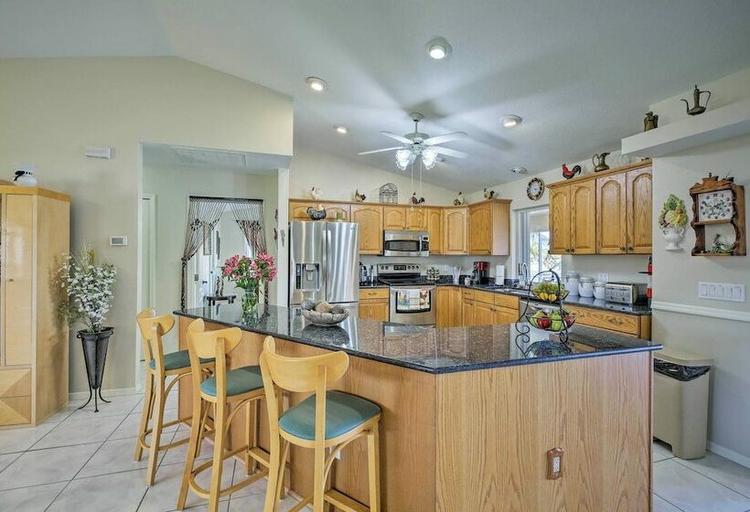 Luxury Cape Coral Home W/ Pool & Canal Views