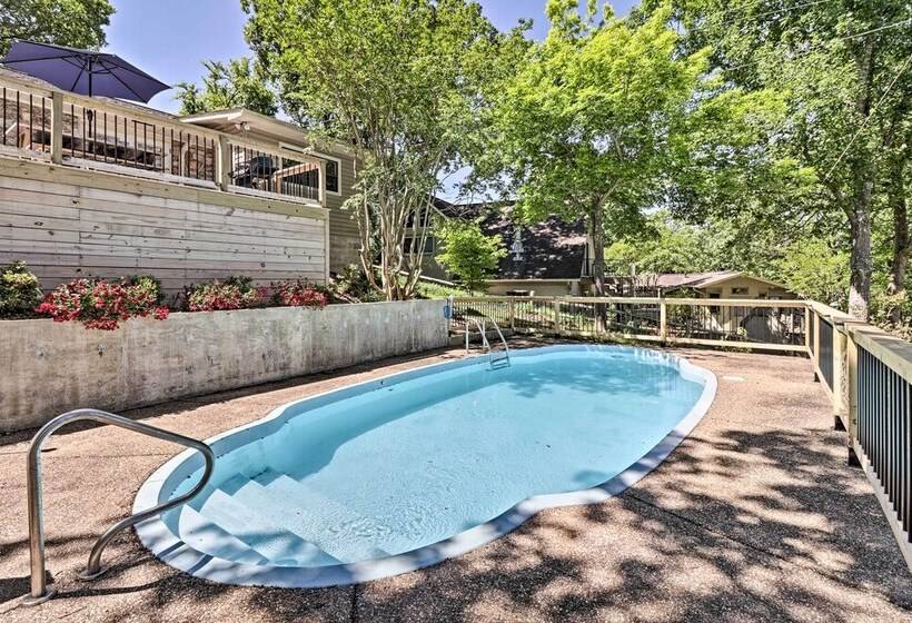 Lakefront Oasis W/ Private Dock In Hot Springs!
