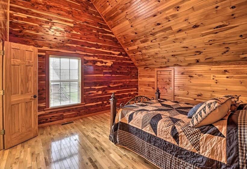 Marfly Retreat    Remote White River Getaway!