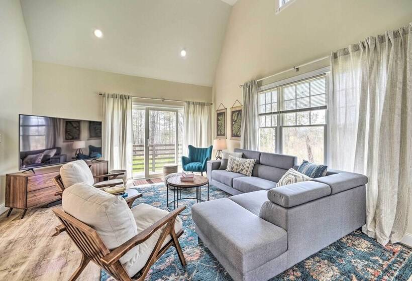 Modern Chic Athens Home   Fish, Ski & Swim!