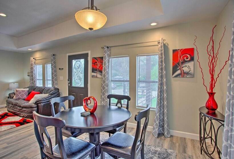 5 Mi To Downtown: Fort Worth Home W/ Yard