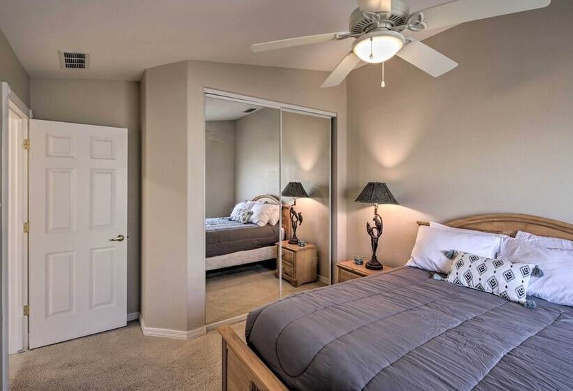 Modern Lake Havasu Oasis W/ Putting Green & Bbq!