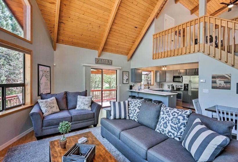 Updated & Modern Munds Park Home W/ Fire Pit!