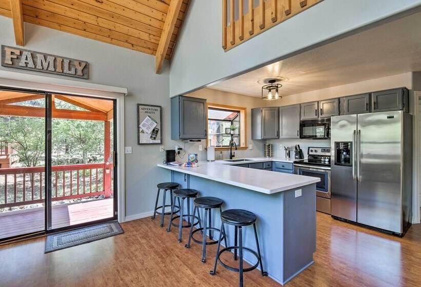 Updated & Modern Munds Park Home W/ Fire Pit!